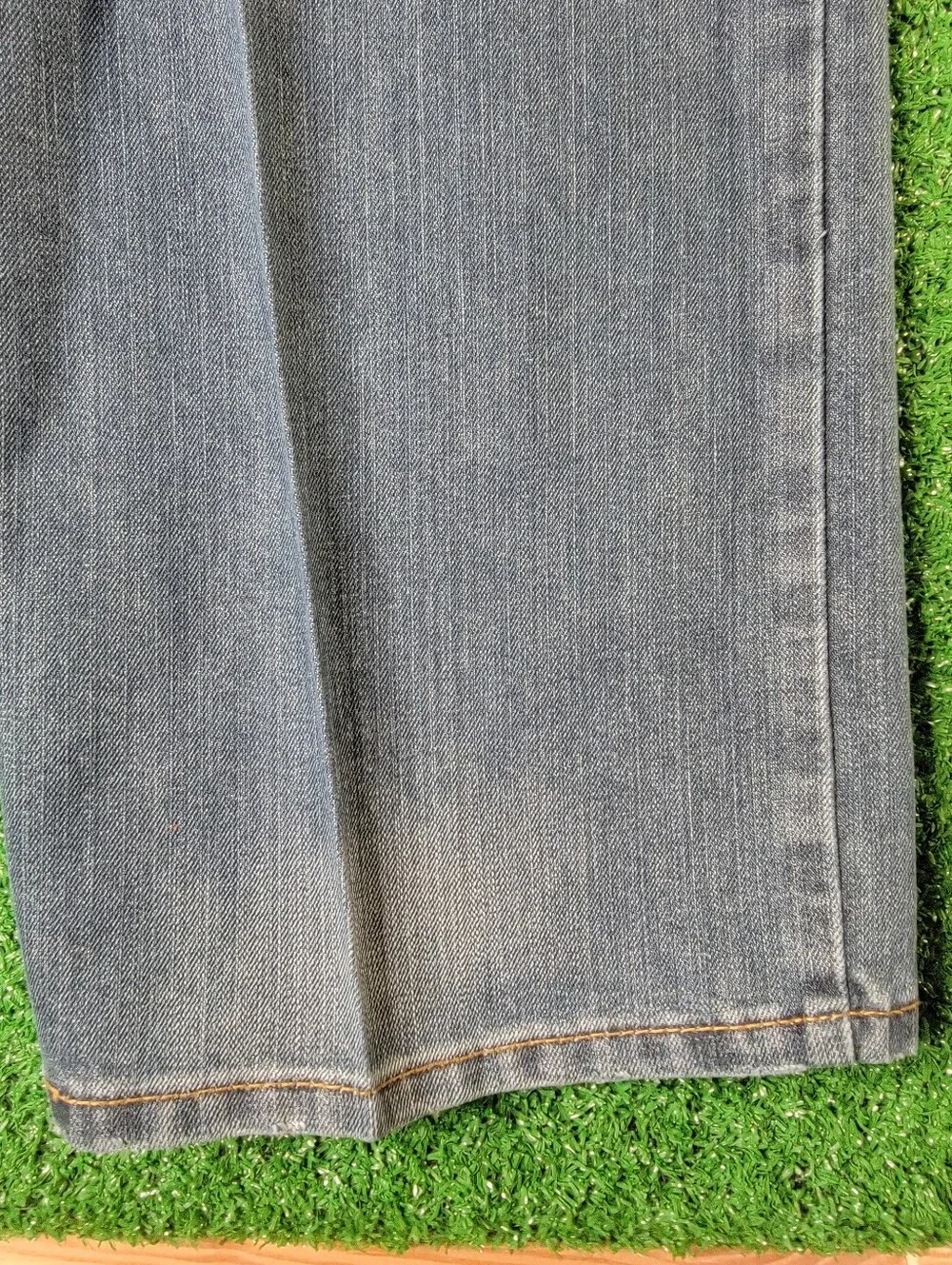 Levi's 559 Men's Denim Blue Jeans 48x30 Pockets Button Zipper Big & Tall Casual
